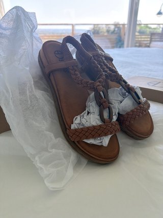 Sandalias marrones verano nuevas