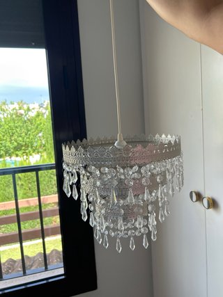 Lámpara colgante de cristal y metal