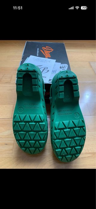Zuecos Dian Unisex Verdes