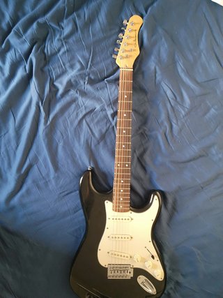 Adonis EG462BK Guitarra Eléctrica Stratocaster