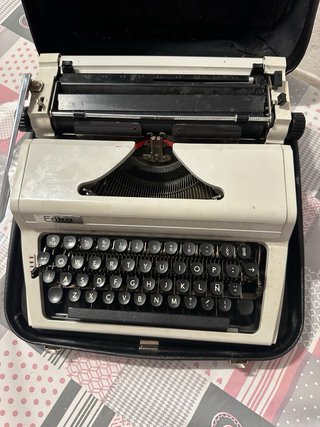 Máquina antigua de escribir