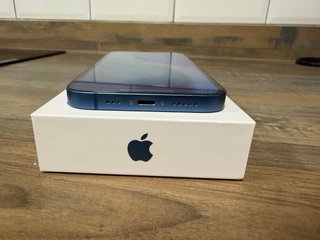 iPhone 13 128GB Azul