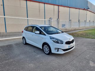 KIA Carens 2016