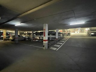 Garaje en venta en Sants-Badal en Barcelona