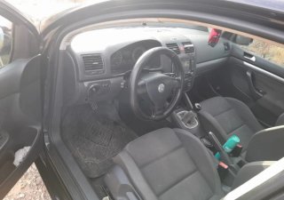 Volkswagen Golf 2005