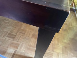 Mesa de madera + 4 sillas