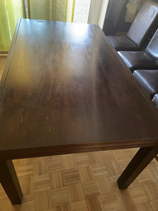 Mesa de madera + 4 sillas