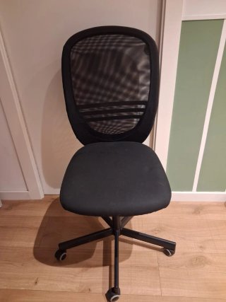 Silla de Oficina Ikea FLINTAN Negra