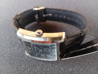 Reloj Emporio Armani Negro y Plateado