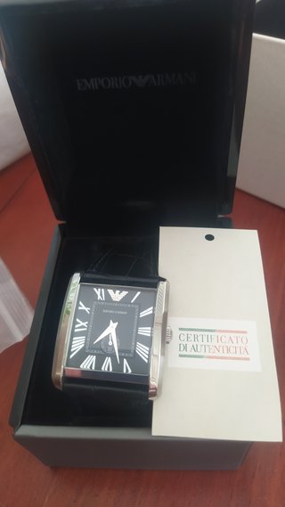 Reloj Emporio Armani Negro y Plateado