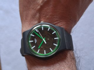 Swatch Graphite Pay! Negro y Verde