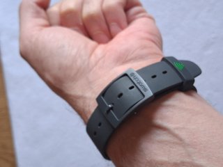 Swatch Graphite Pay! Negro y Verde