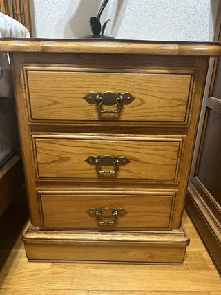Dormitorio completo madera maciza