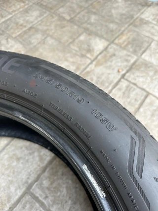 Neumáticos 245/50 R19 BRIDGESTONE