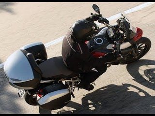 Maletas laterales con tapas simil carbon 5D8B