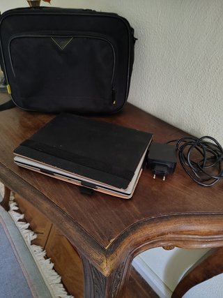 Lenovo Miix 320 Tablet + Maletín y Funda