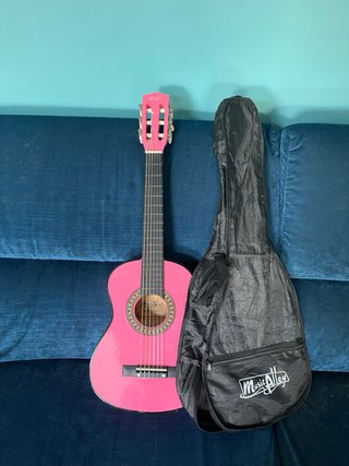 Guitarra infantil rosa