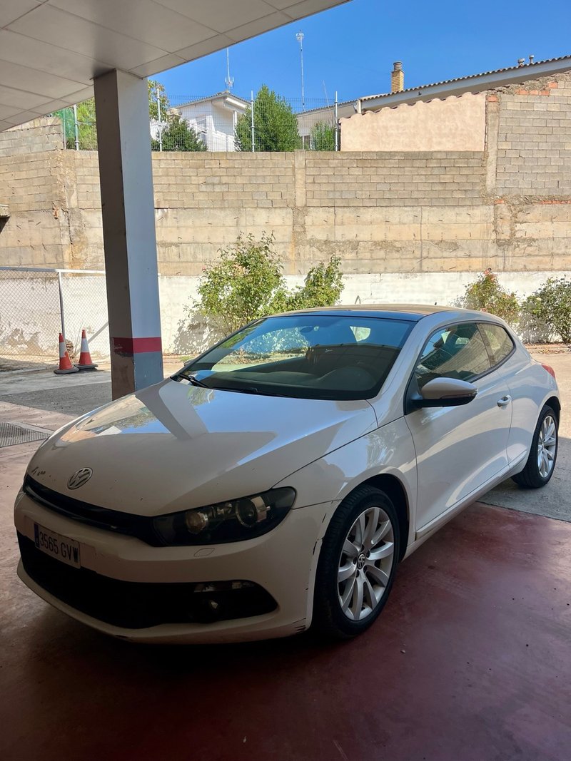 Volkswagen Scirocco 2.0 TDI 170cv - foto 1