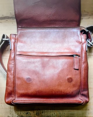Bolso Petusco Cuero Marrón Nuevo