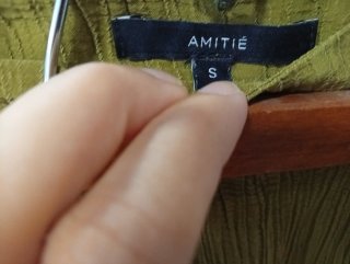 Pantalón ancho culotte verde oliva