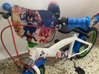 Bicicleta infantil 16 Sonic con ruedines