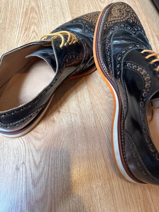 Zapatos Hugo Boss Negros y Marrones