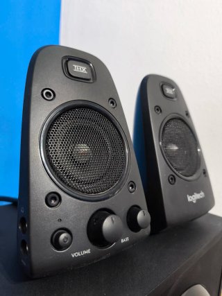 Altavoces Logitech PC