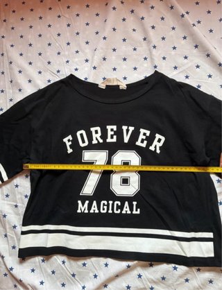 Camiseta H&M Negra Manga Corta