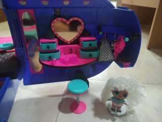 L.O.L. Surprise OMG Caravana Glamper 4-en-1