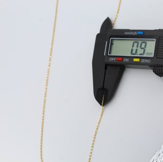 Cadena de oro de 18k. Peso: 3.65 gr.