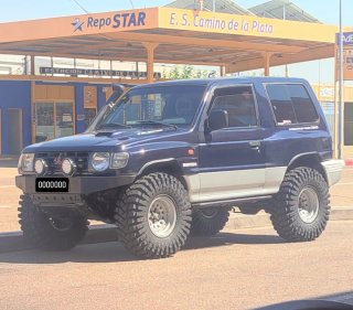 Mitsubishi Montero 1999
