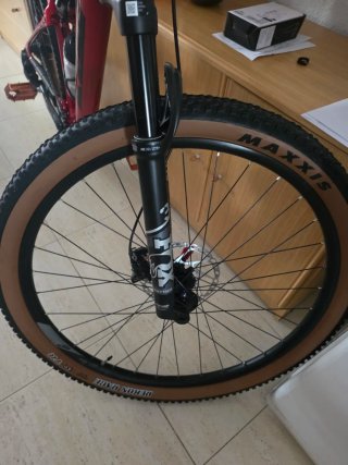 Bicicleta KTM Scarp Elite AXS Carbono
