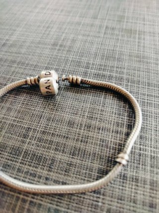 Pulsera Pandora Plata y Rojo