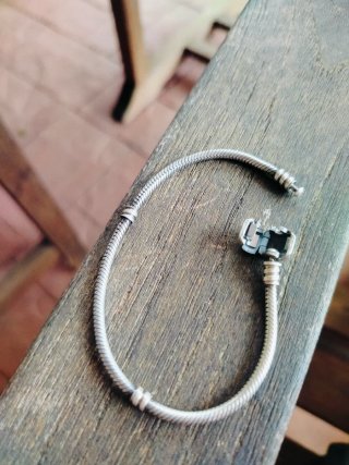 Pulsera Pandora Plata y Rojo