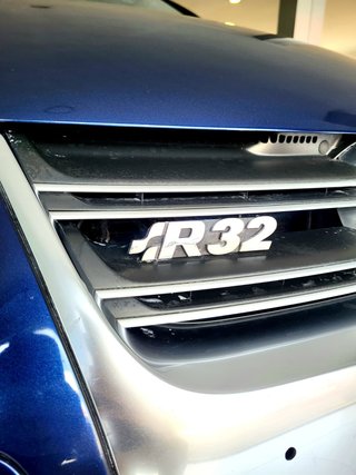 Volkswagen Golf R32 5p