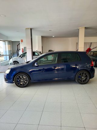 Volkswagen Golf R32 5p