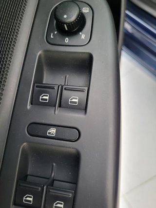 Volkswagen Golf R32 5p
