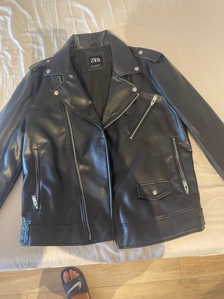 Chaqueta Zara Talla L Negra