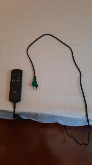 Cama articulada con colchón ortopédico