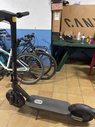 Patinete Eléctrico Negro