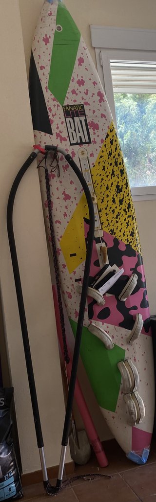 Pack de tabla y vela de Windsurf Fanatic Lite Bat