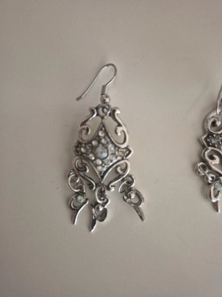 Pendientes bisutería plateados