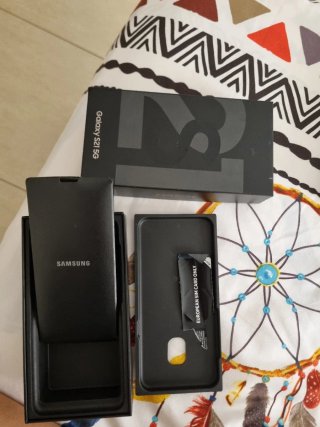 Caja Samsung Galaxy S21+ 5G