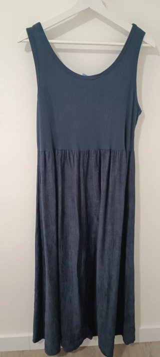 Vestido largo de verano azul marino