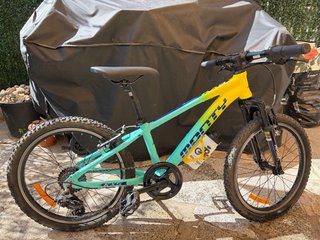 Bicicleta Monty niño verde y amarilla