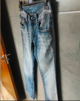 Pantalón vaquero MATIBLUE Talla M