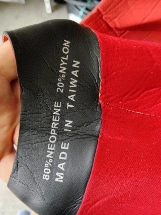 Traje de neopreno talla 52/L