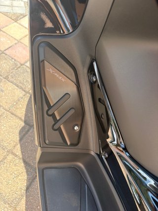 Yamaha XMAX 300 Tech MAX!