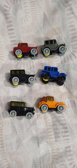 Sorpresa Kinder: Aerei e Auto