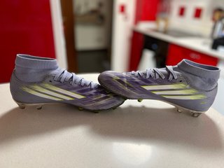 Botas de fútbol Adidas F50 tallas 40 y 38.